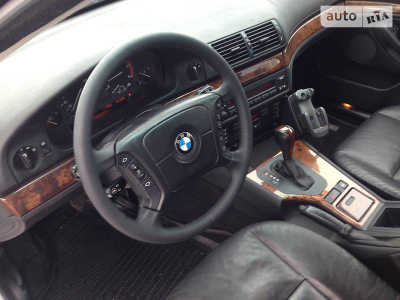 Седан BMW 5 Series 2001 в Костополе фото 23 Седан BMW 5 Series 2001 в Костополе