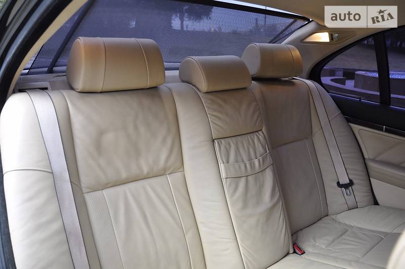 Седан BMW 5 Series 2003 в Ровно