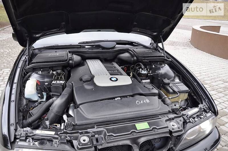 Седан BMW 5 Series 2003 в Ровно