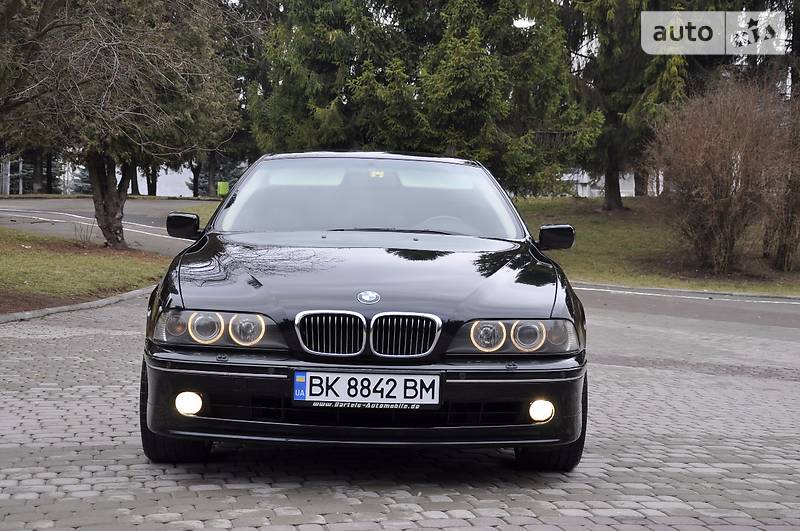 Седан BMW 5 Series 2003 в Ровно