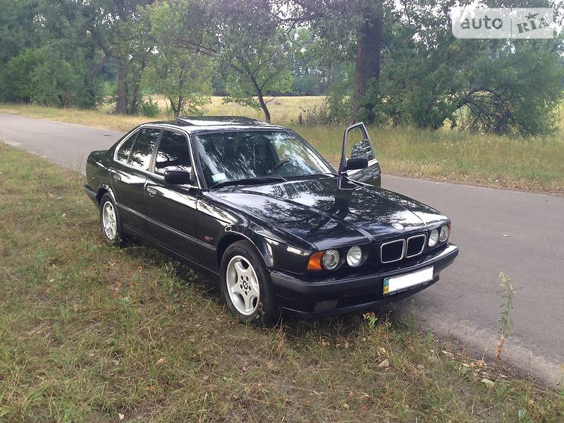 Седан BMW 5 Series 1995 в Киеве