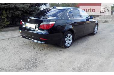 Седан BMW 5 Series 2004 в Самборе