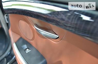 Седан BMW 5 Series 2011 в 