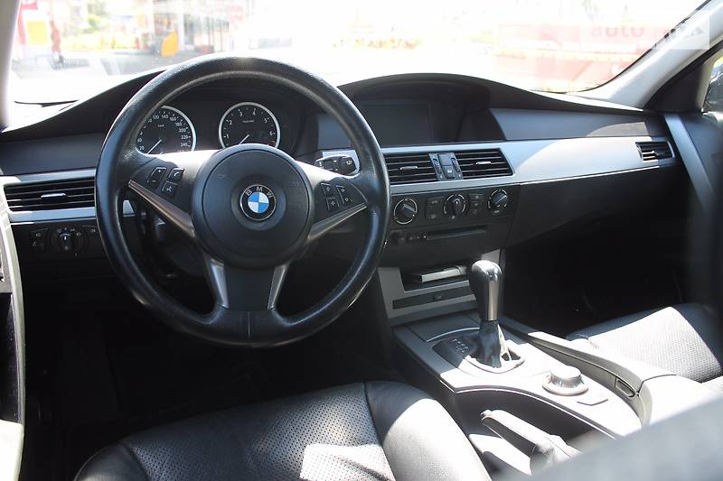 Седан BMW 5 Series 2005 в Николаеве