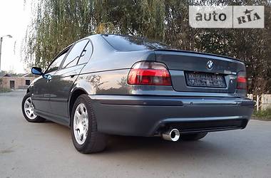 Седан BMW 5 Series 2002 в Калуші