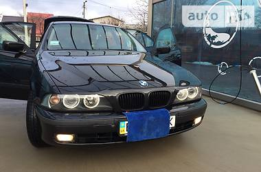 Седан BMW 5 Series 2000 в Ровно