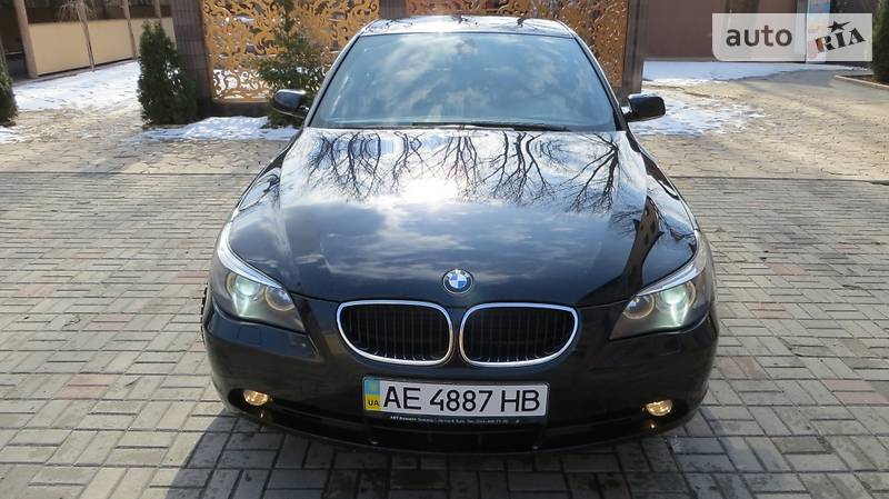 Седан BMW 5 Series 2004 в Дніпрі