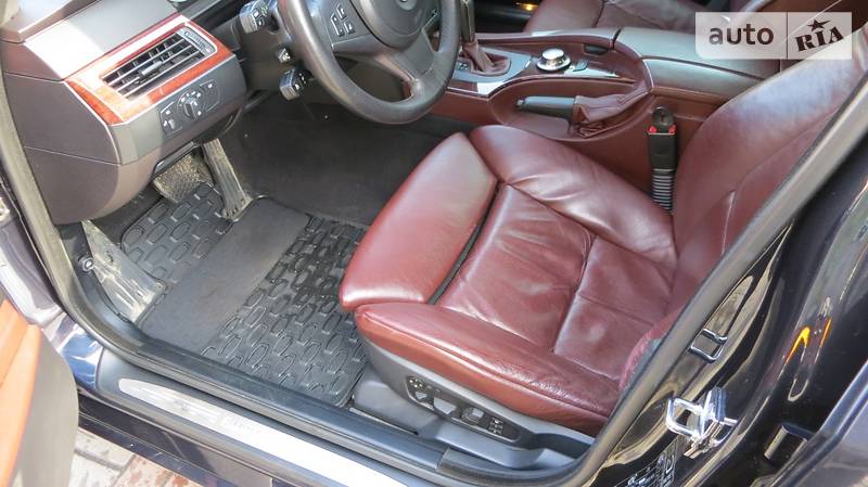 Седан BMW 5 Series 2004 в Дніпрі