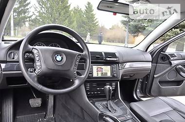 Седан BMW 5 Series 2002 в Ровно