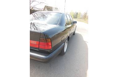 Седан BMW 5 Series 1991 в Вараше