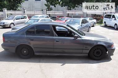 Седан BMW 5 Series 1996 в Одессе