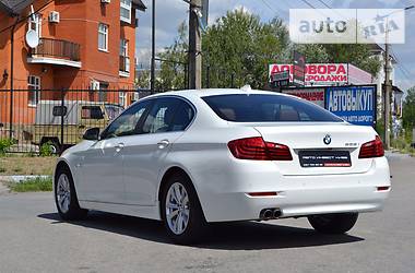 Седан BMW 5 Series 2015 в Киеве