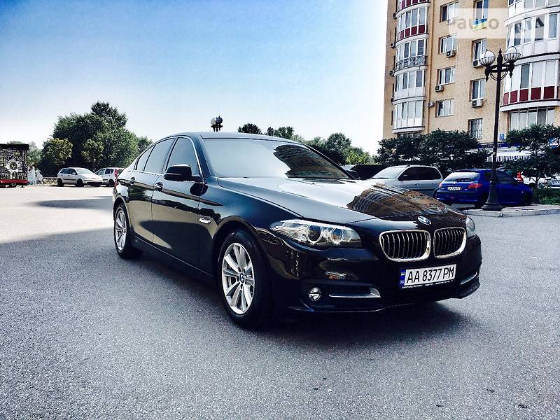 Седан BMW 5 Series 2016 в Киеве