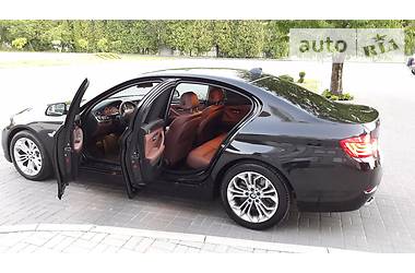 Седан BMW 5 Series 2015 в Львове