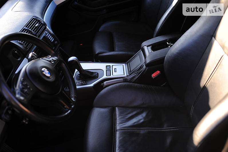BMW 5 Series 2003 в Дубно