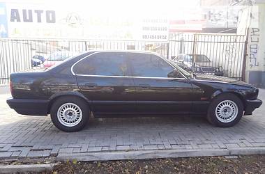 Седан BMW 5 Series 1994 в Николаеве