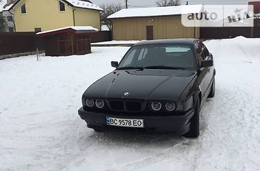 Седан BMW 5 Series 1991 в Львове