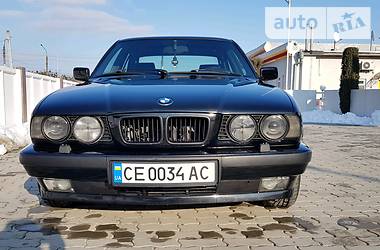 Седан BMW 5 Series 1993 в Черновцах