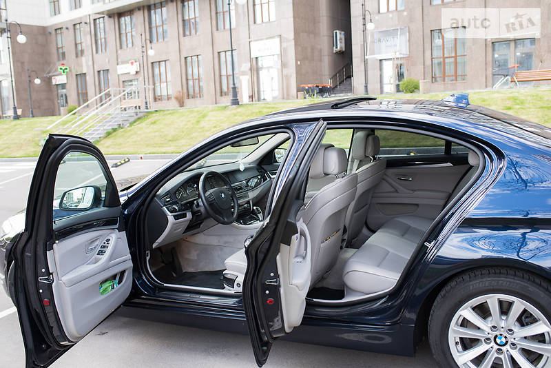 Седан BMW 5 Series 2012 в Киеве