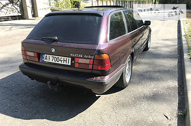 Универсал BMW 5 Series 1995 в Обухове