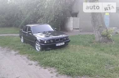 Седан BMW 5 Series 1992 в Чернигове