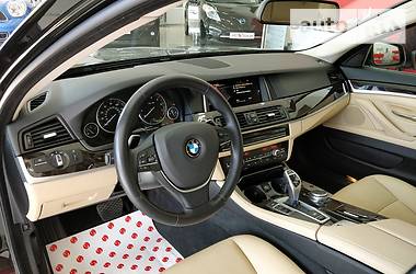 Седан BMW 5 Series 2015 в Черновцах