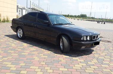 Седан BMW 5 Series 1994 в Львові