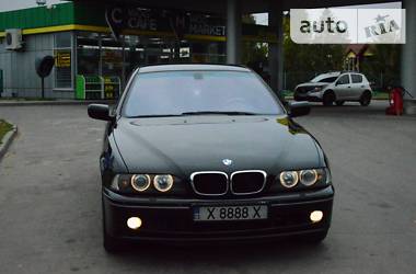 Седан BMW 5 Series 2003 в Староконстантинове