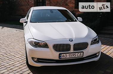 Седан BMW 5 Series 2012 в Мукачево