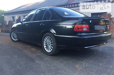 Седан BMW 5 Series 2002 в Гайсине