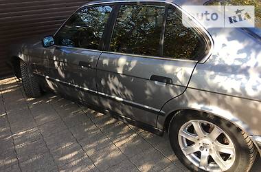 Седан BMW 5 Series 1994 в Одессе