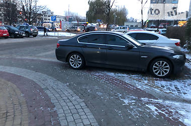 Седан BMW 5 Series 2011 в Львове