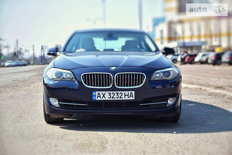 Седан BMW 5 Series 2012 в 