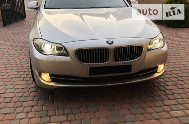 Седан BMW 5 Series 2012 в Черновцах