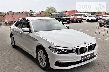 Седан BMW 5 Series 2017 в Львові