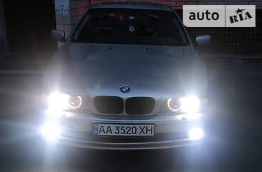 Универсал BMW 5 Series 2002 в Киеве