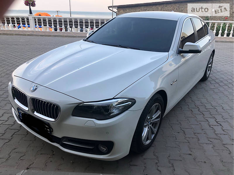 Седан BMW 5 Series 2013 в 
