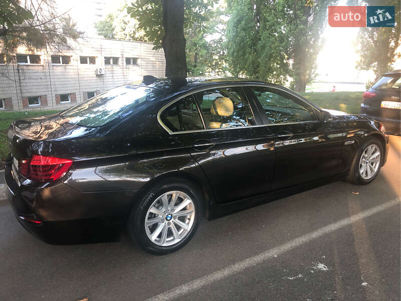 Седан BMW 5 Series 2013 в Києві