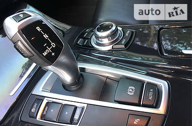 Седан BMW 5 Series 2013 в 