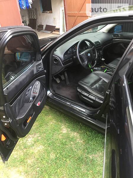 Універсал BMW 5 Series 2000 в Ковелі