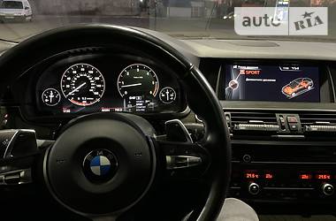 Седан BMW 5 Series 2016 в Самборе