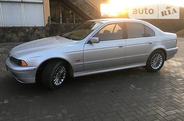 Седан BMW 5 Series 2002 в Каменец-Подольском