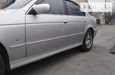 Седан BMW 5 Series 2001 в 