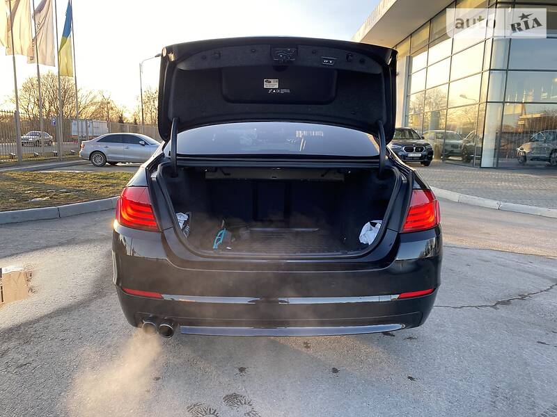 Седан BMW 5 Series 2013 в Полтаві