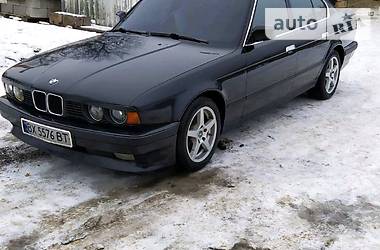 Седан BMW 5 Series 1990 в Хмельницком