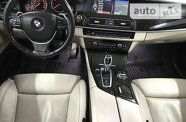 Седан BMW 5 Series 2013 в Ужгороде