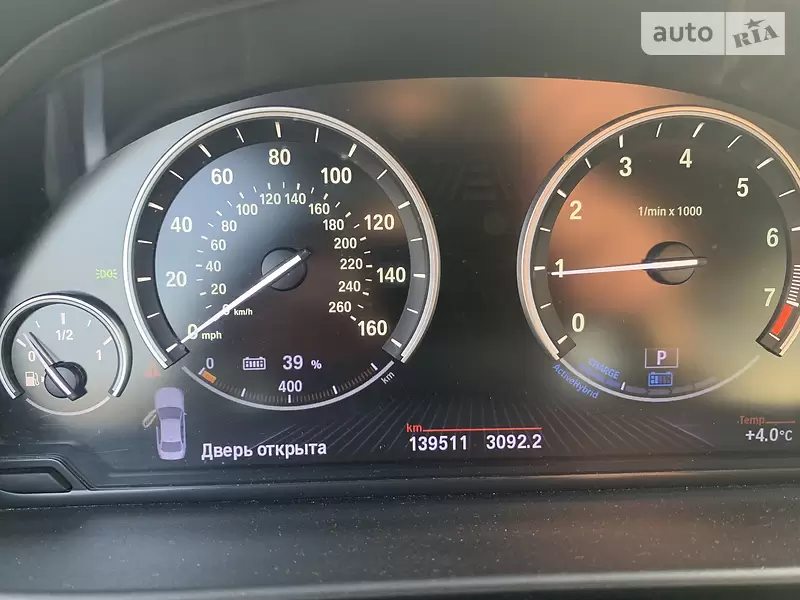 Седан BMW 5 Series 2012 в 