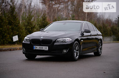 Седан BMW 5 Series 2010 в Рівному