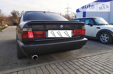 Седан BMW 5 Series 1994 в Днепре