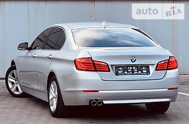 Седан BMW 5 Series 2014 в 